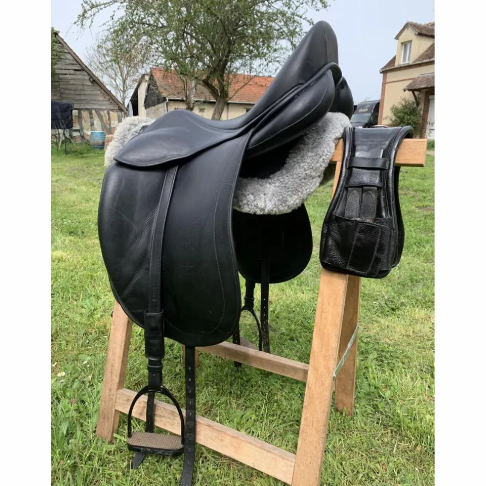 Selle de dressage Childeric