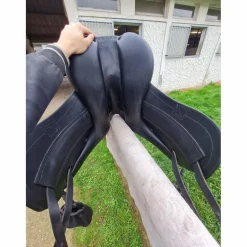 Selle de dressage Childeric
