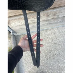 Selle de dressage Custom Saddlery 17,5