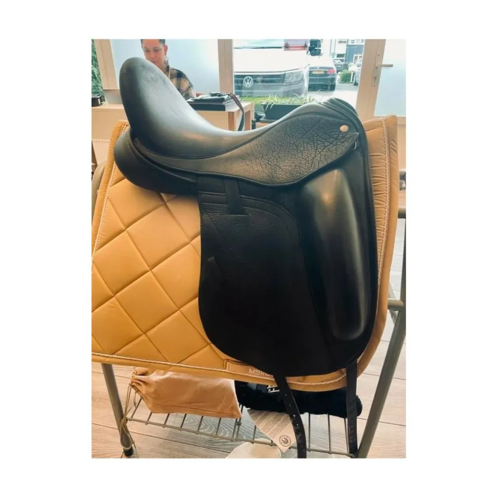 selle de dressage custom Icon coda