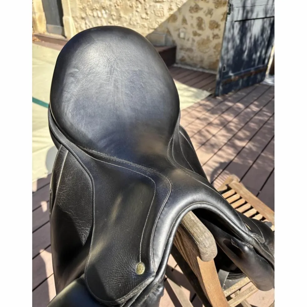 Selle de dressage CWD 17’