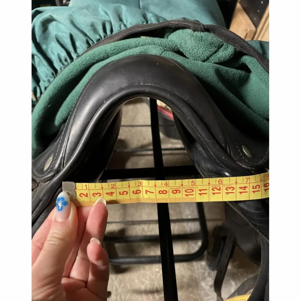 Selle de dressage Devoucoux