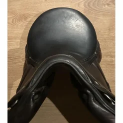Selle de dressage Devoucoux