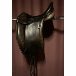 Selle de dressage Devoucoux