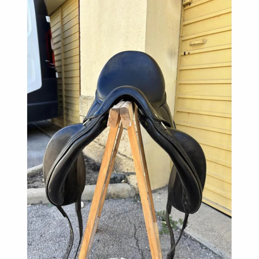 Selle de dressage Devoucoux Makila Lab