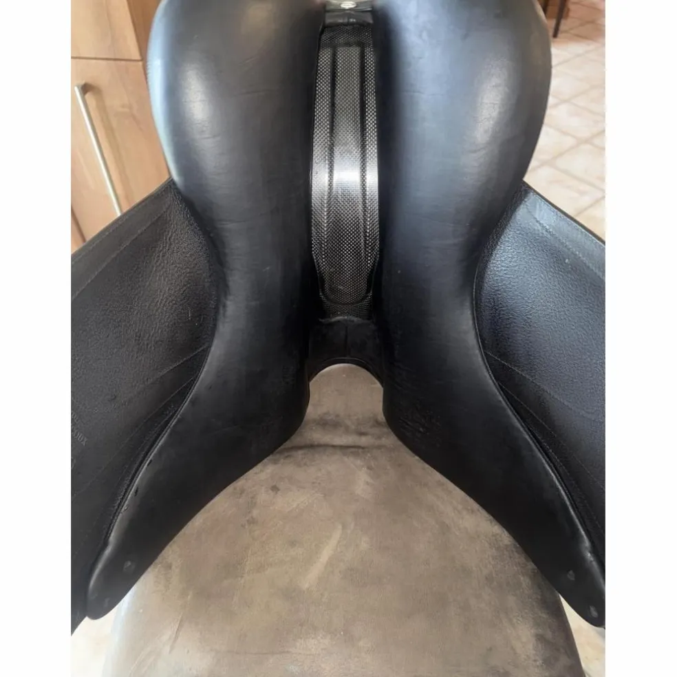 Selle de dressage Devoucoux