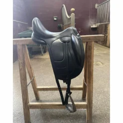 Selle de dressage Devoucoux Makila Harmonie S 2024