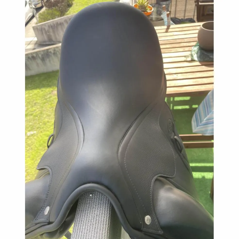 Selle de dressage DTA