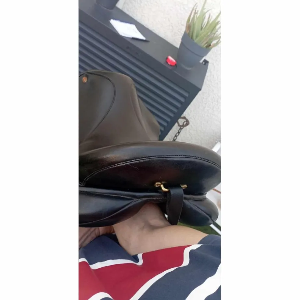 Selle de dressage en cuir Eric Thomas