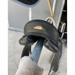 selle de dressage EQUILINE