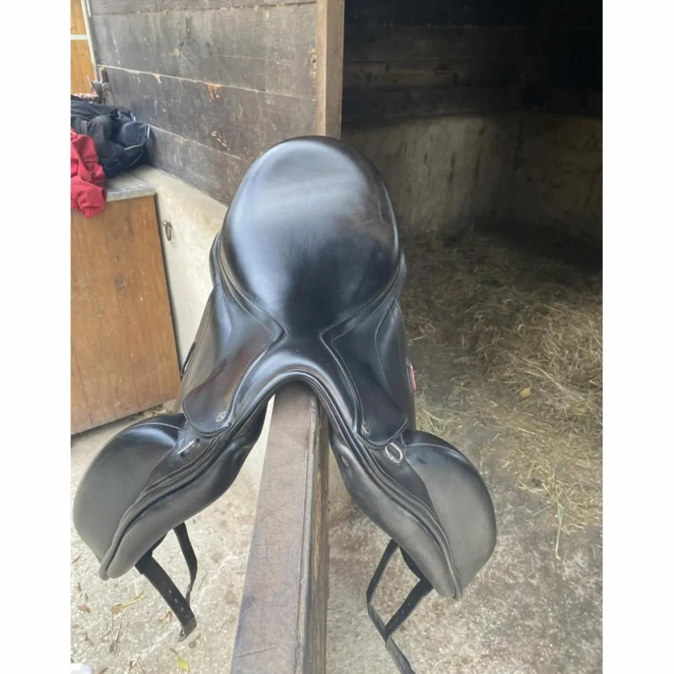 Selle de dressage Equipe