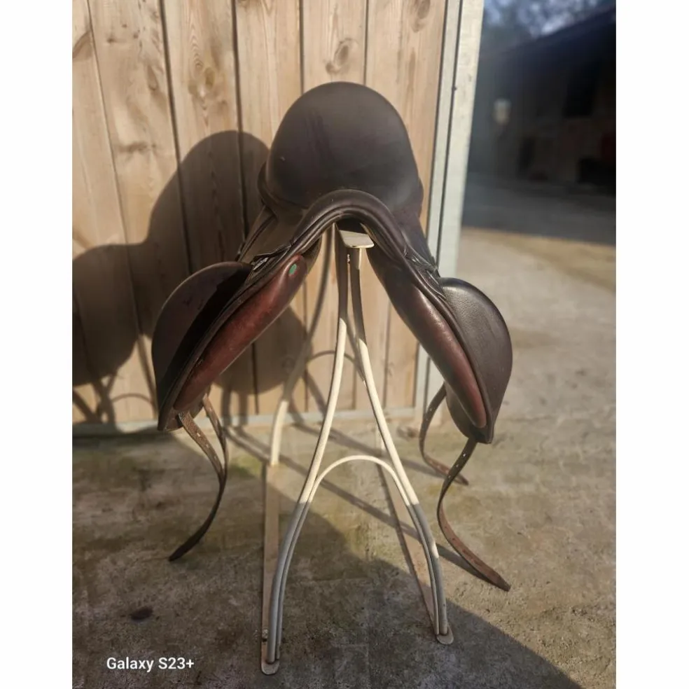 Selle de dressage Equipe marron