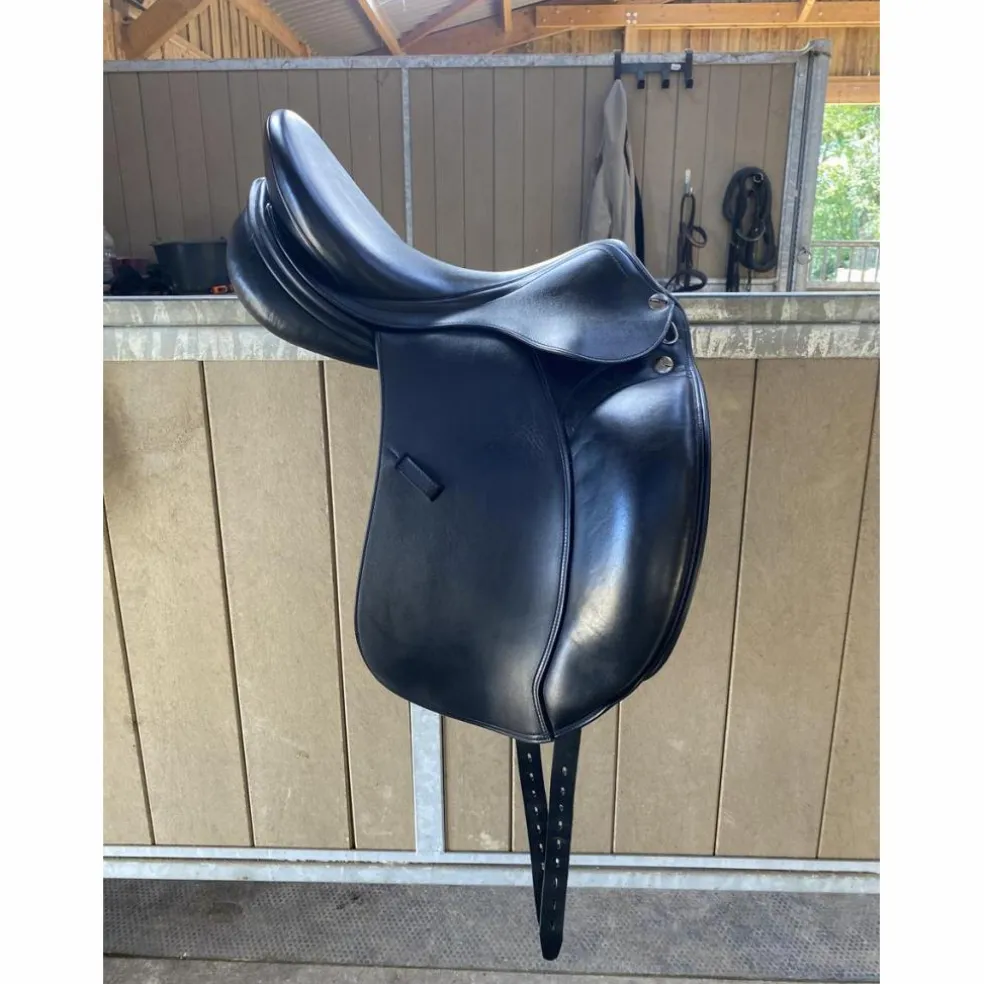 Selle de dressage Erreplus 17,5’
