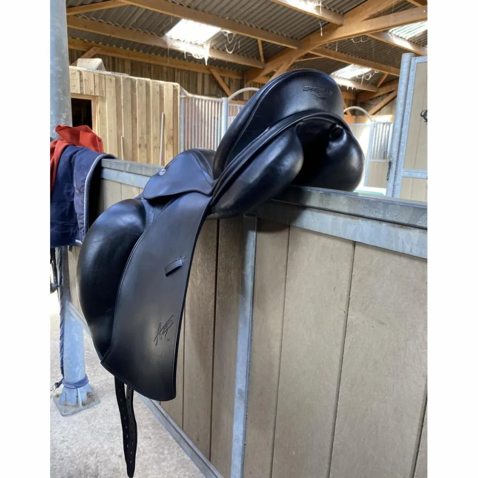 Selle de dressage Erreplus 17,5’