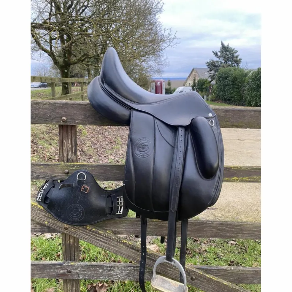 Selle de dressage forestier