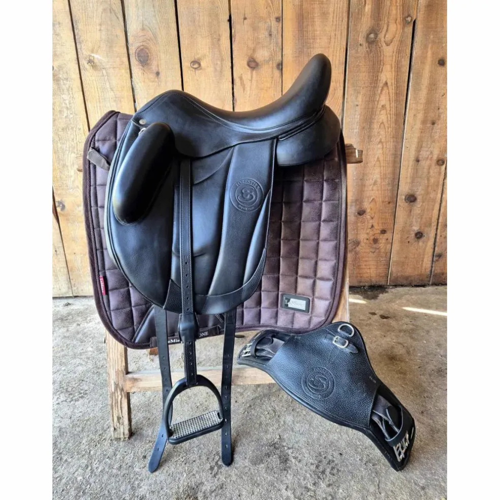 Selle de dressage Forestier Aachen II – 2021 – 16,5 pouces