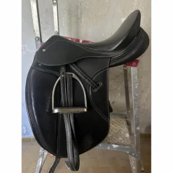 Selle de dressage Fouganza