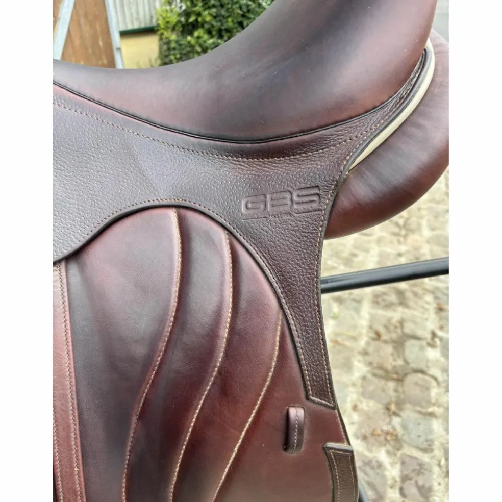 selle de dressage GBS