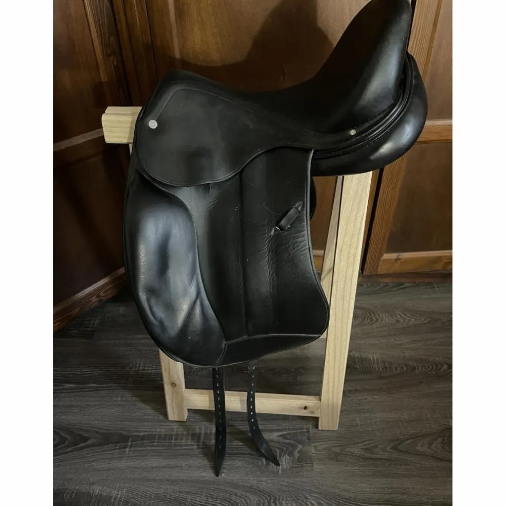 Selle de dressage Hermès