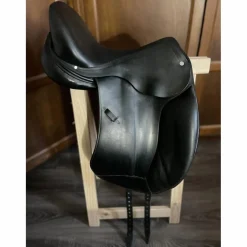 Selle de dressage Hermès