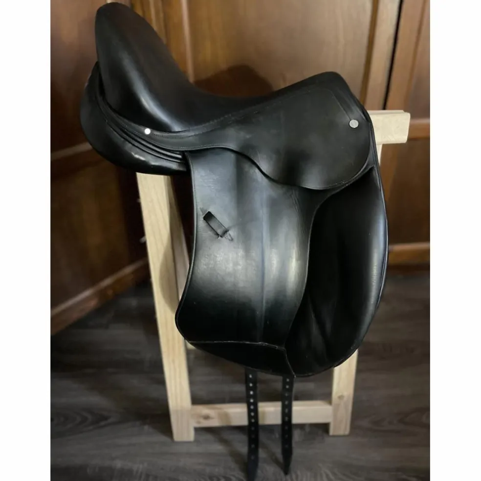 Selle de dressage Hermès