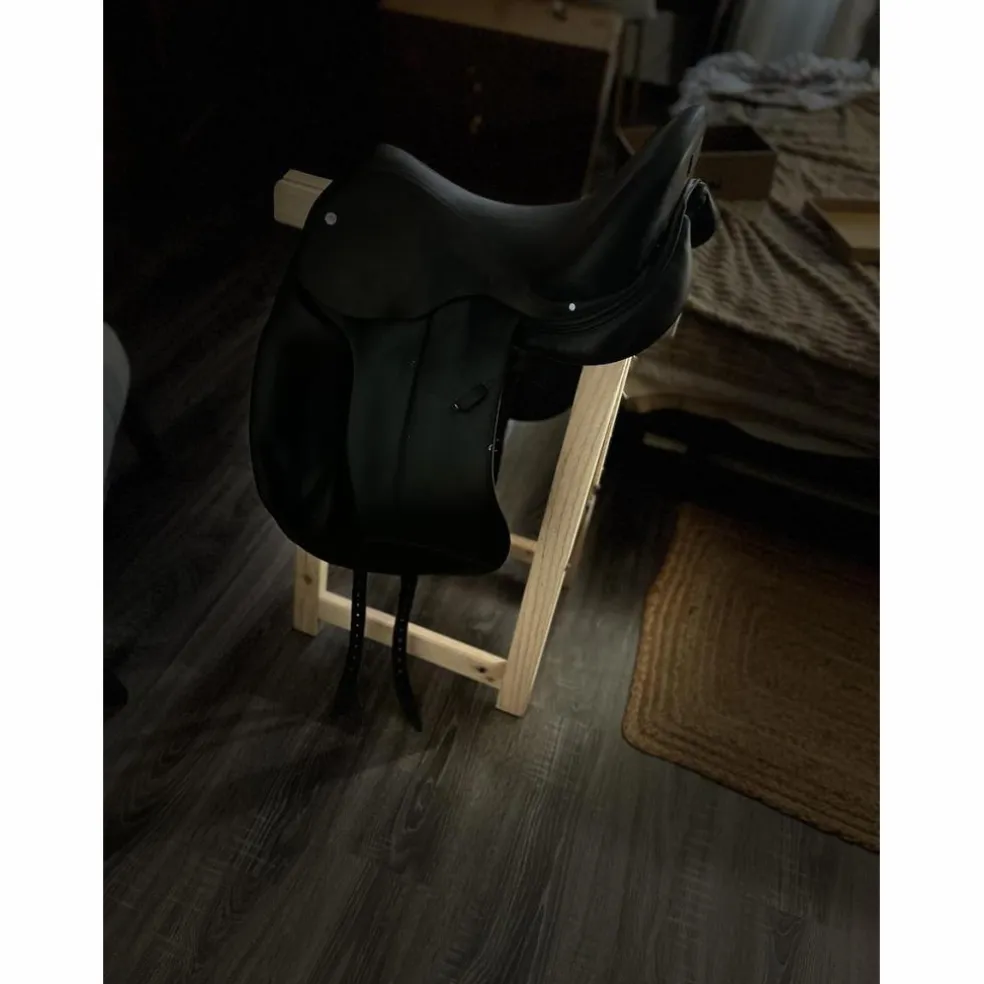 Selle de dressage Hermès