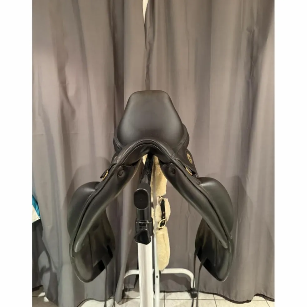 SELLE DE DRESSAGE JEAN-LUC MAUREL