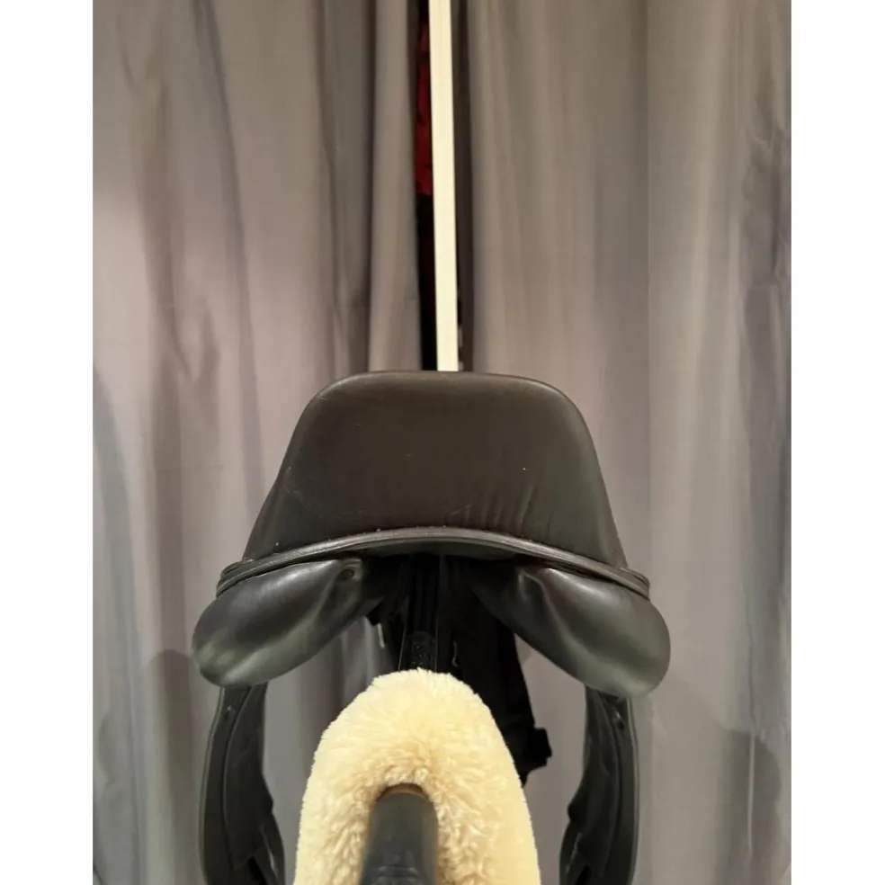 SELLE DE DRESSAGE JEAN-LUC MAUREL