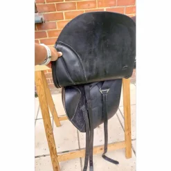 Selle de dressage Jeremy Rudge