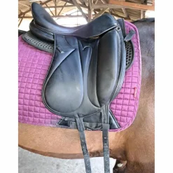 Selle de dressage Makila Devoucoux