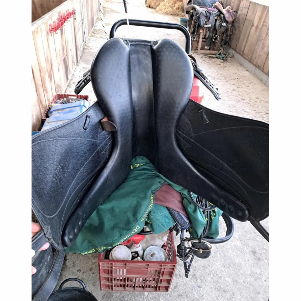 Selle de dressage Makila Devoucoux