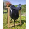 Selle de dressage Omega Line 17"