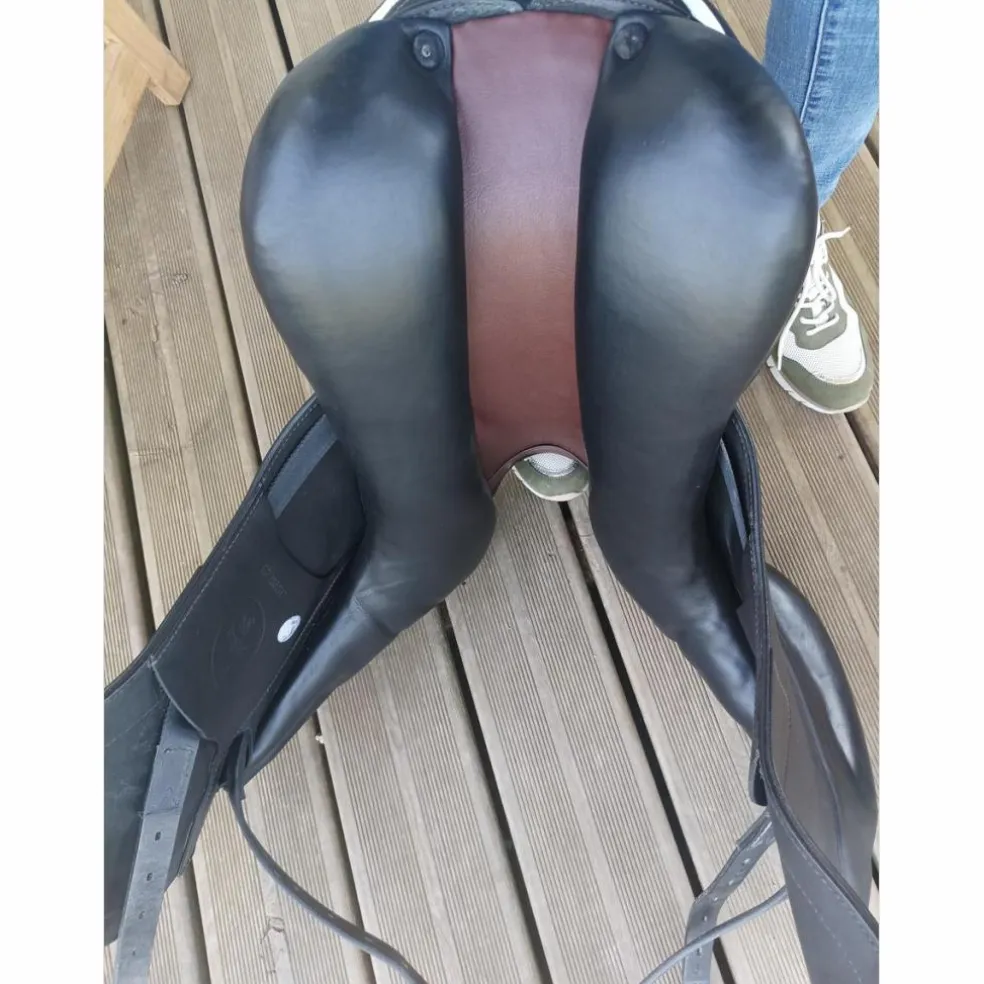 Selle de dressage prestige