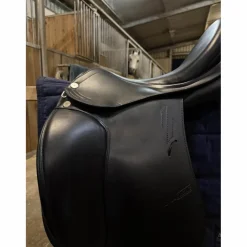 Selle de dressage Prestige 17p noire