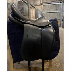 Selle de dressage Prestige 17p noire