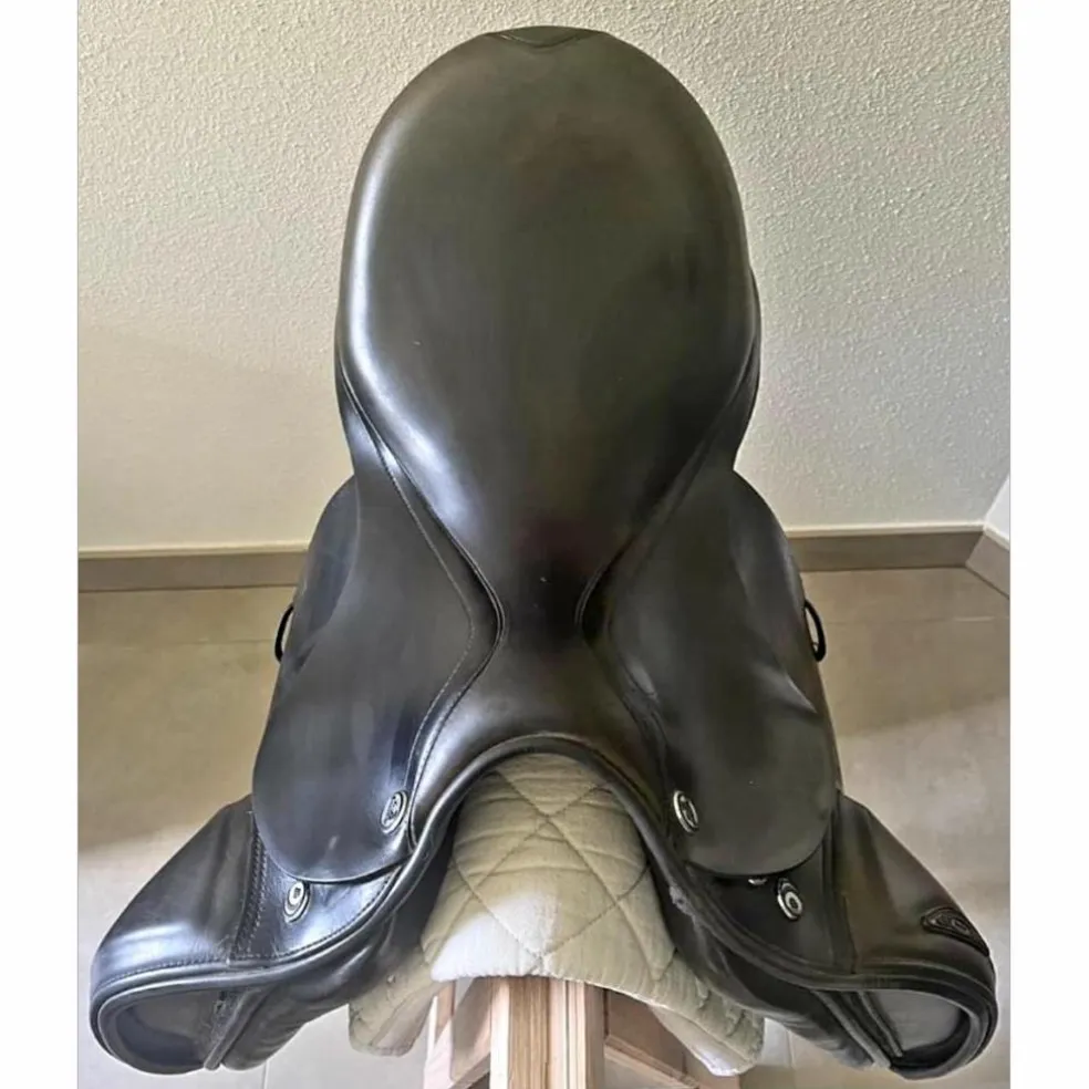 Selle de dressage Prestige Helen K