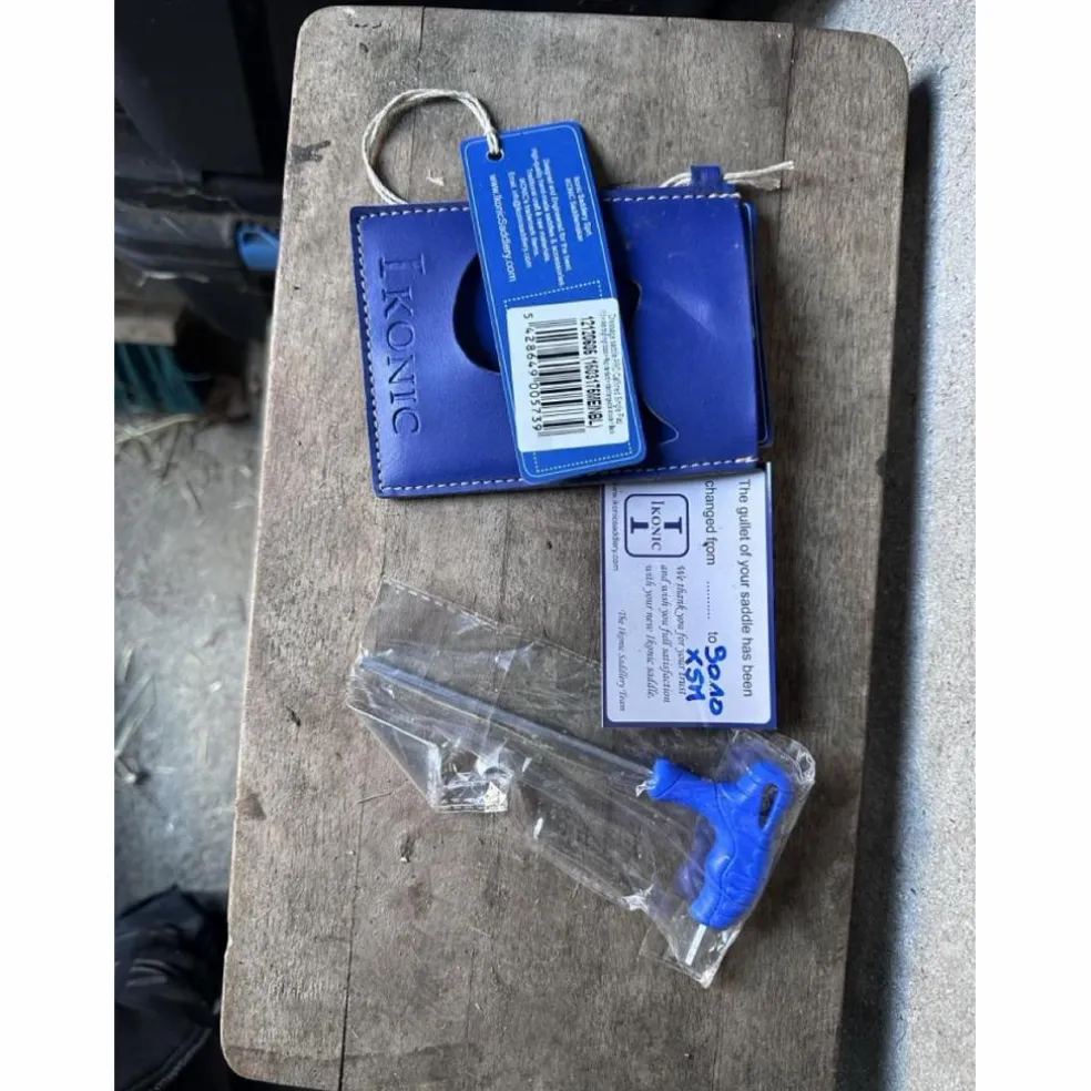 Selle de Dressage PRO IKONIC "Doublée Buffle"