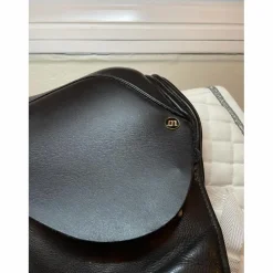 Selle de dressage Éric Mondange 17”5