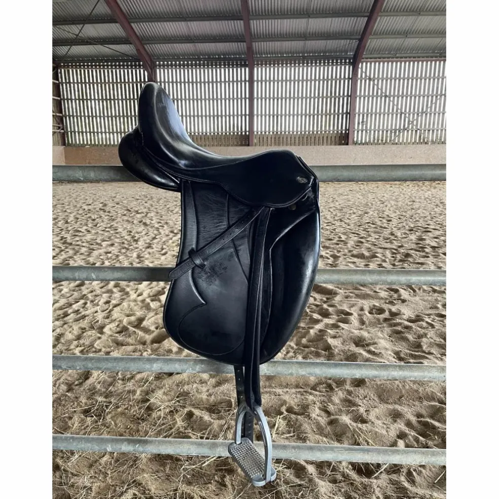 Selle de dressage Éric Thomas