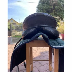 Selle de dressage Ronzon Prestige 17 pouces