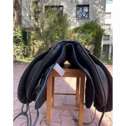 Selle de dressage Ronzon Prestige 17 pouces