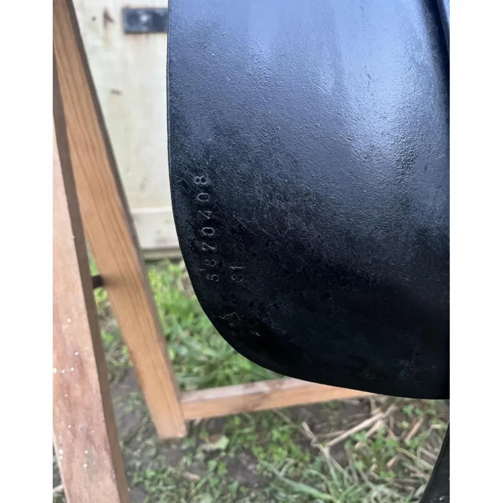 Selle de dressage stubben