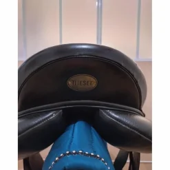 Selle de dressage Thésée 17,5 - Parfait état