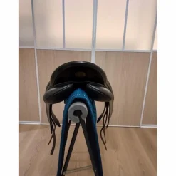 Selle de dressage Thésée 17,5 - Parfait état