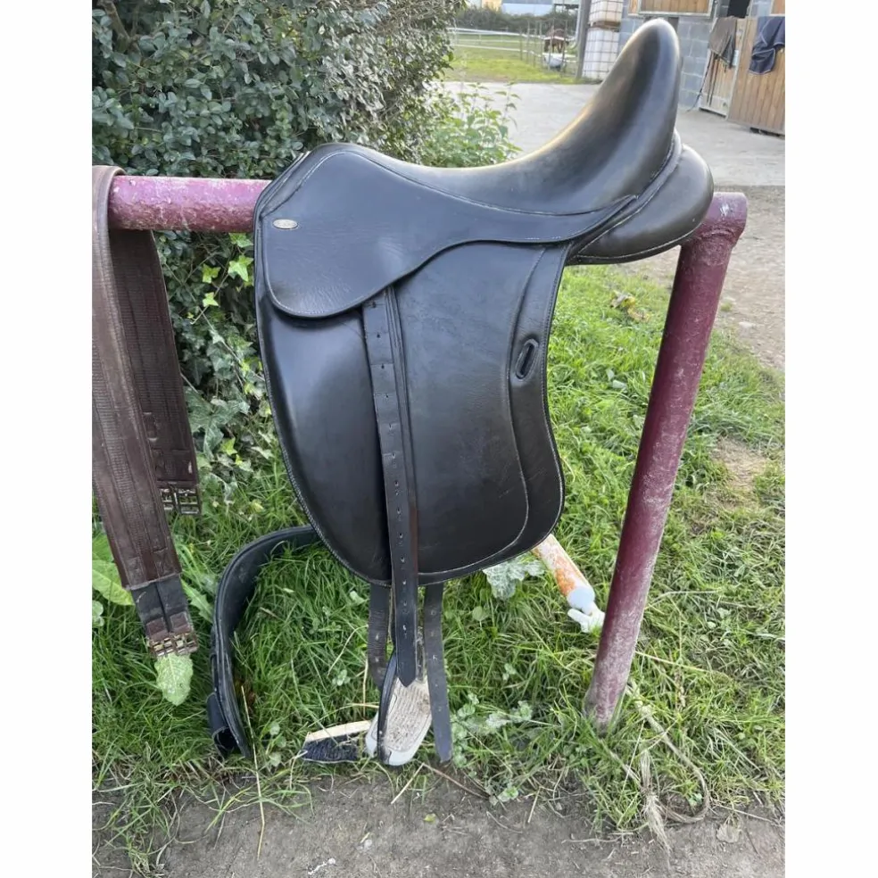 Selle de dressage Time Rider