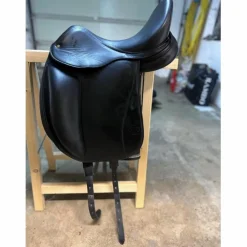 Selle de dressage Tolga