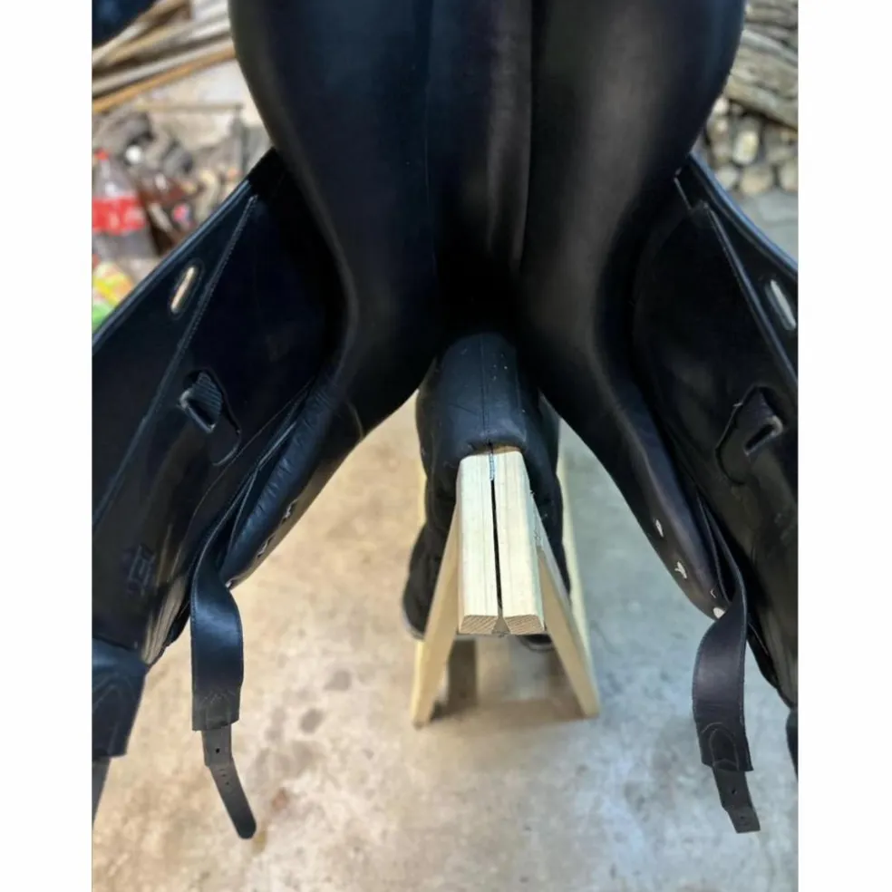 Selle de dressage Tolga