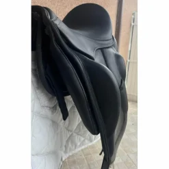 Selle de dressage « Victoria » sellerie baude