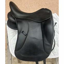 Selle de dressage « Victoria » sellerie baude