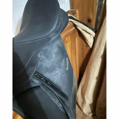 Selle de dressage wintec pro arcade noir